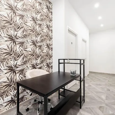 Lägenhet Charming In The Centre Of Rom