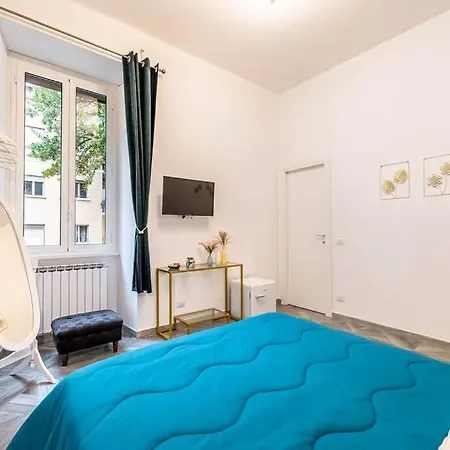 Charming In The Centre Of Rom